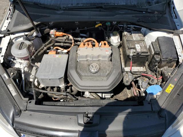 2016 VOLKSWAGEN E-GOLF SE  