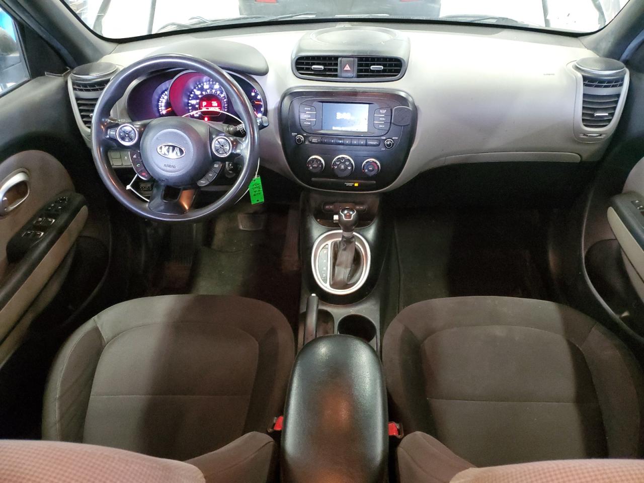 2018 Kia Soul VIN: KNDJN2A29J7565826 Lot: 63460335