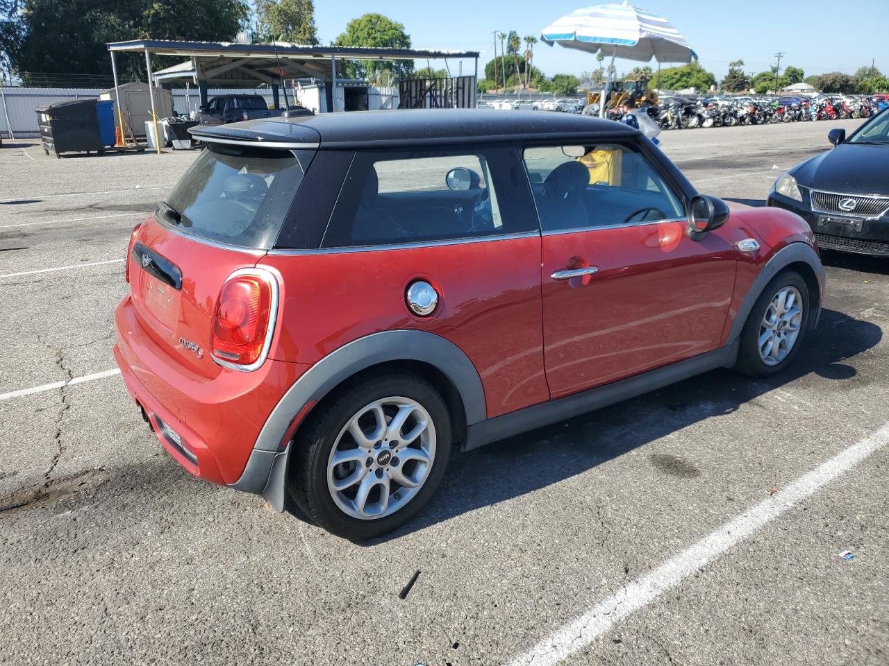 2015 Mini Cooper S VIN: WMWXP7C57F2A36890 Lot: 66750335