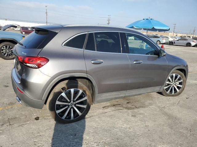  MERCEDES-BENZ GLA-CLASS 2021 Szary