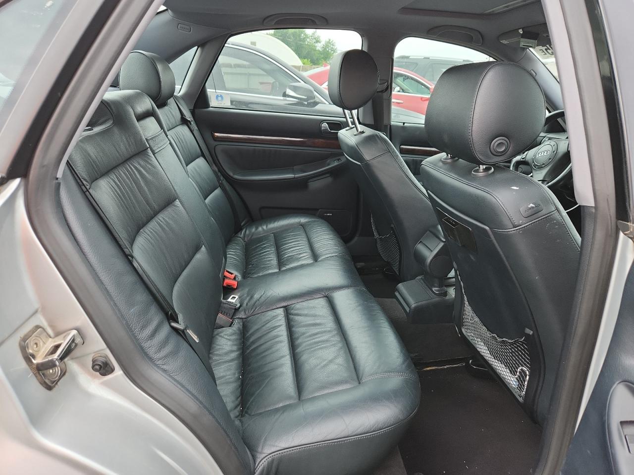2001 Audi A4 2.8 Quattro VIN: WAUDH68DX1A003002 Lot: 64171505
