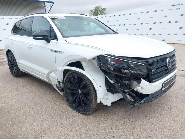 2021 VOLKSWAGEN TOUAREG V6