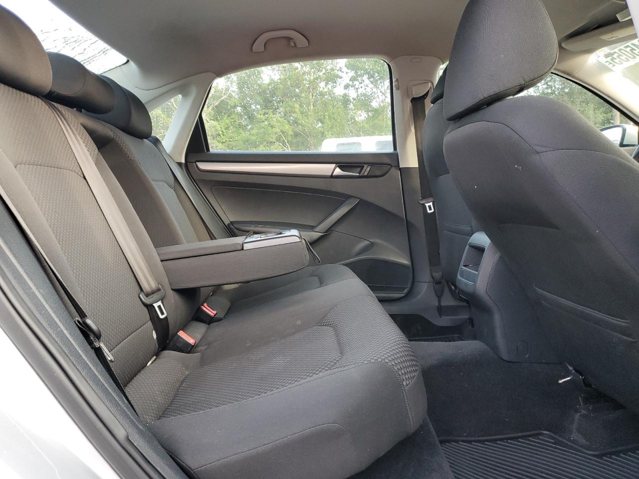 2012 Volkswagen Passat S VIN: 1VWAH7A32CC059131 Lot: 63945055