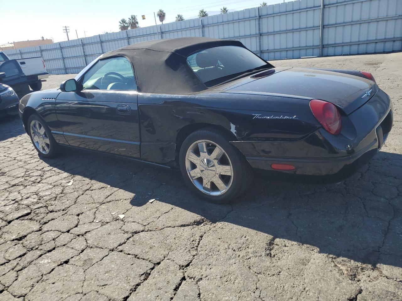 2002 Ford Thunderbird VIN: 1FAHP60A32Y122758 Lot: 66806165