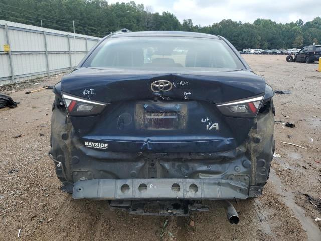  TOYOTA YARIS 2018 Granatowy