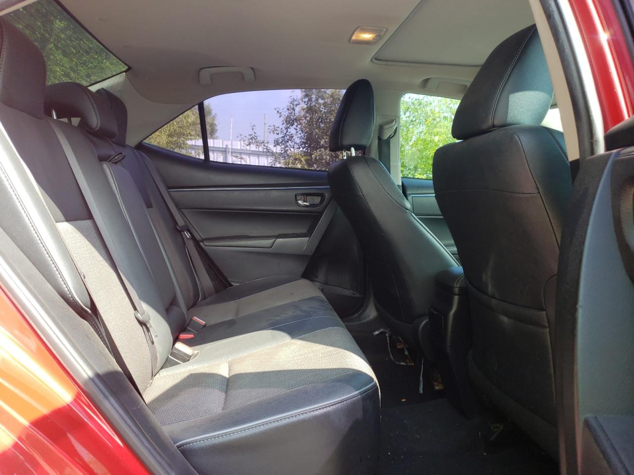2015 Toyota Corolla L VIN: 2T1BURHE7FC233762 Lot: 64727645