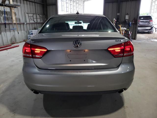  VOLKSWAGEN PASSAT 2012 Silver