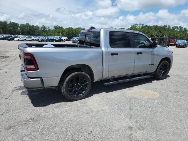  RAM 1500 2024 Srebrny