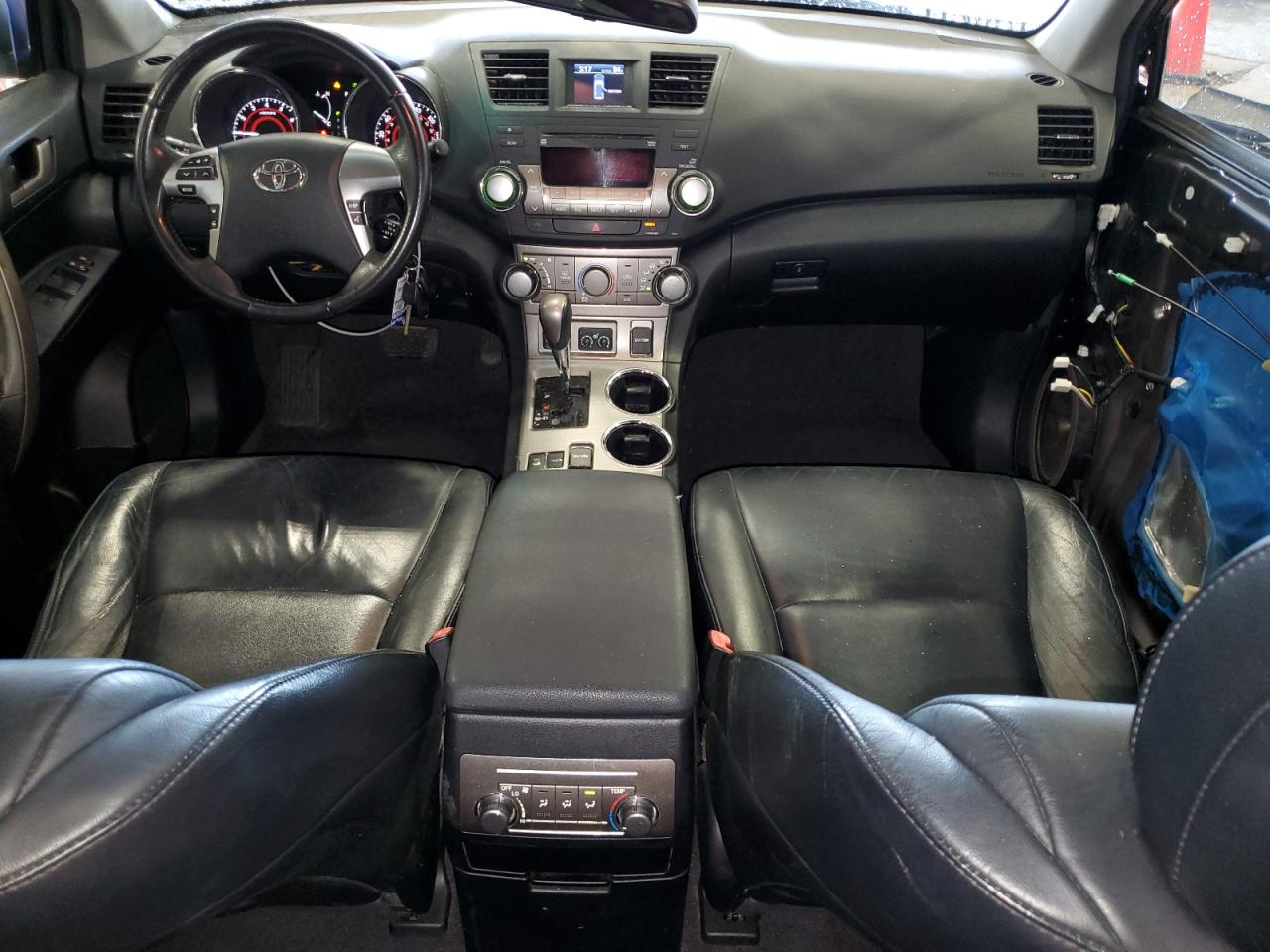 2011 Toyota Highlander Base VIN: 5TDBK3EH7BS077211 Lot: 64364355