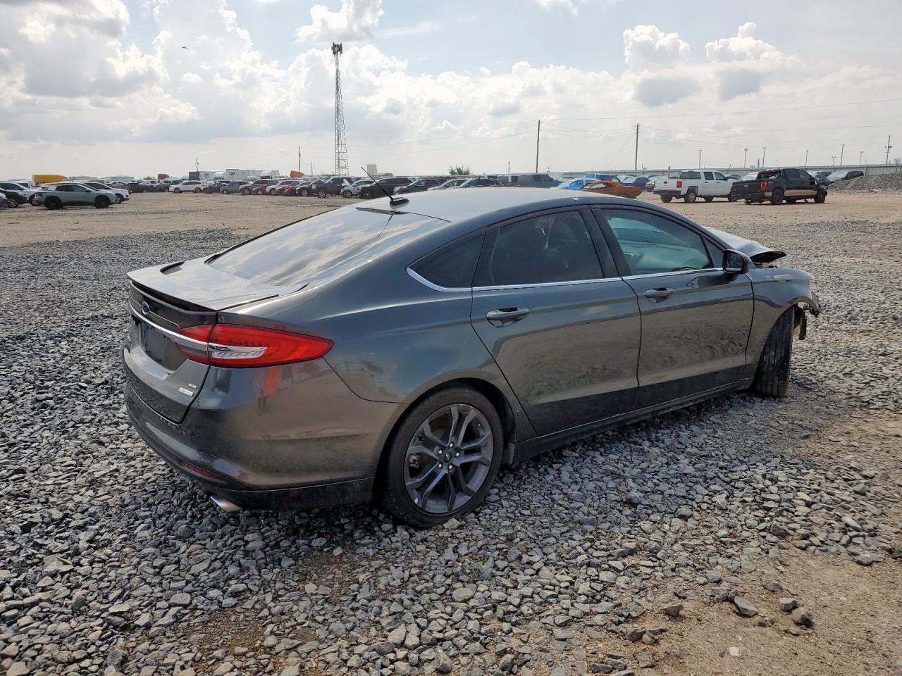 2018 Ford Fusion Se VIN: 3FA6P0HD0JR143177 Lot: 64238215