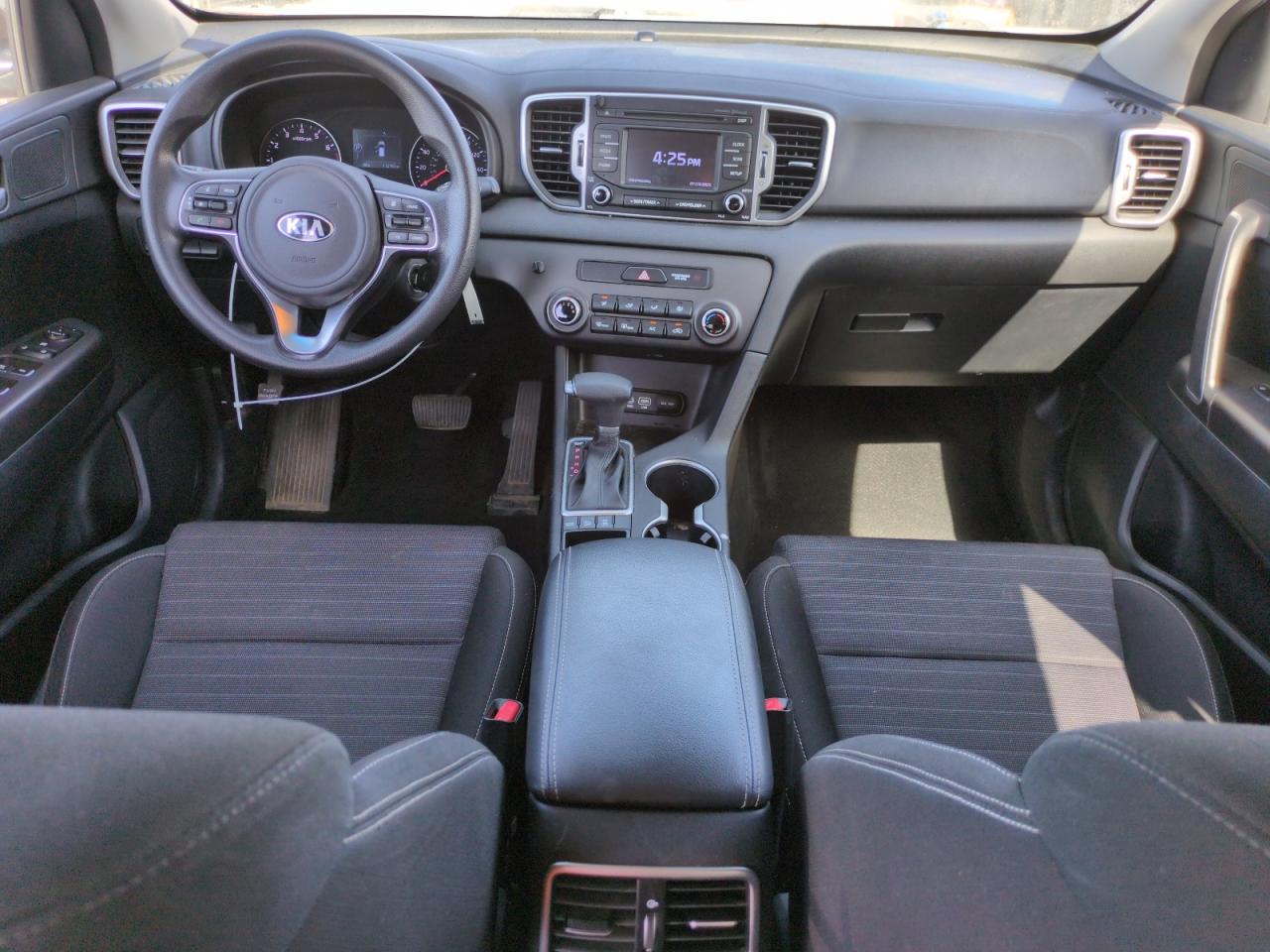 kndpmcac5j7447719 KNDPMCAC5J7447719 2018 Kia Sportage Lx