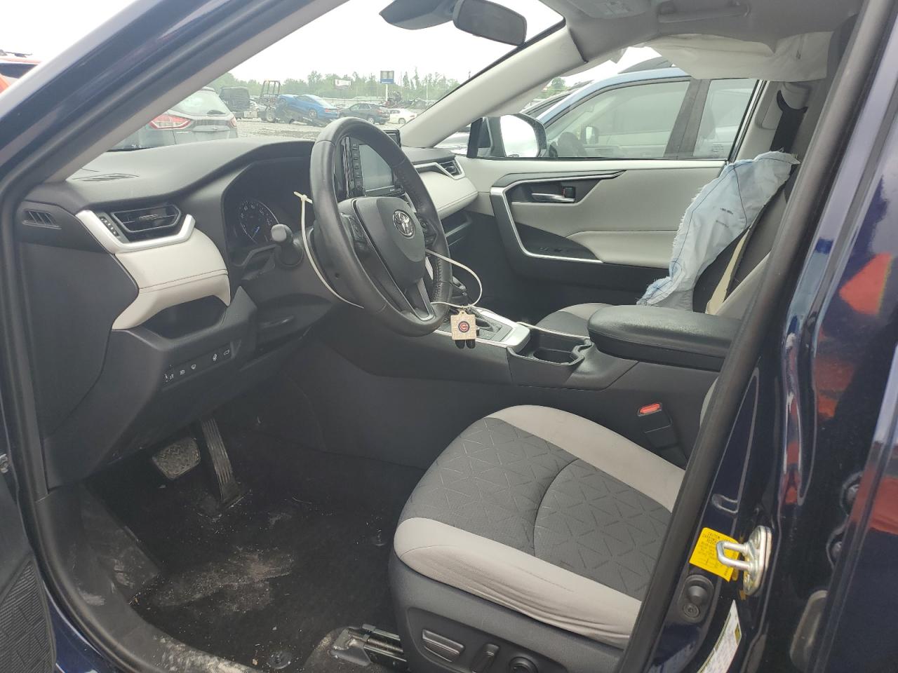2020 Toyota Rav4 Xle VIN: 2T3RWRFV9LW053907 Lot: 64254065