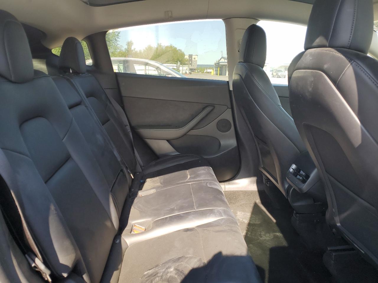 7SAYGDEE4NF481912 2022 Tesla Model Y