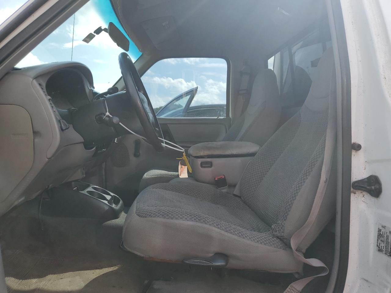 1999 Ford Ranger VIN: 1FTYR10V7XPC05195 Lot: 65518915
