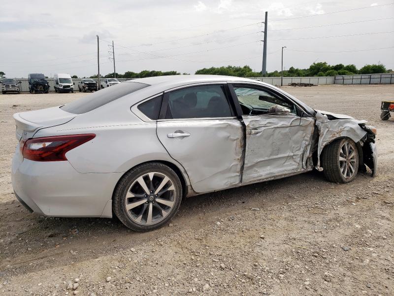  NISSAN ALTIMA 2017 Серебристый