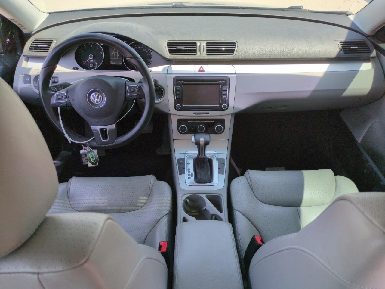 2010 Volkswagen Passat Komfort VIN: WVWJK7AN7AE161306 Lot: 64624155