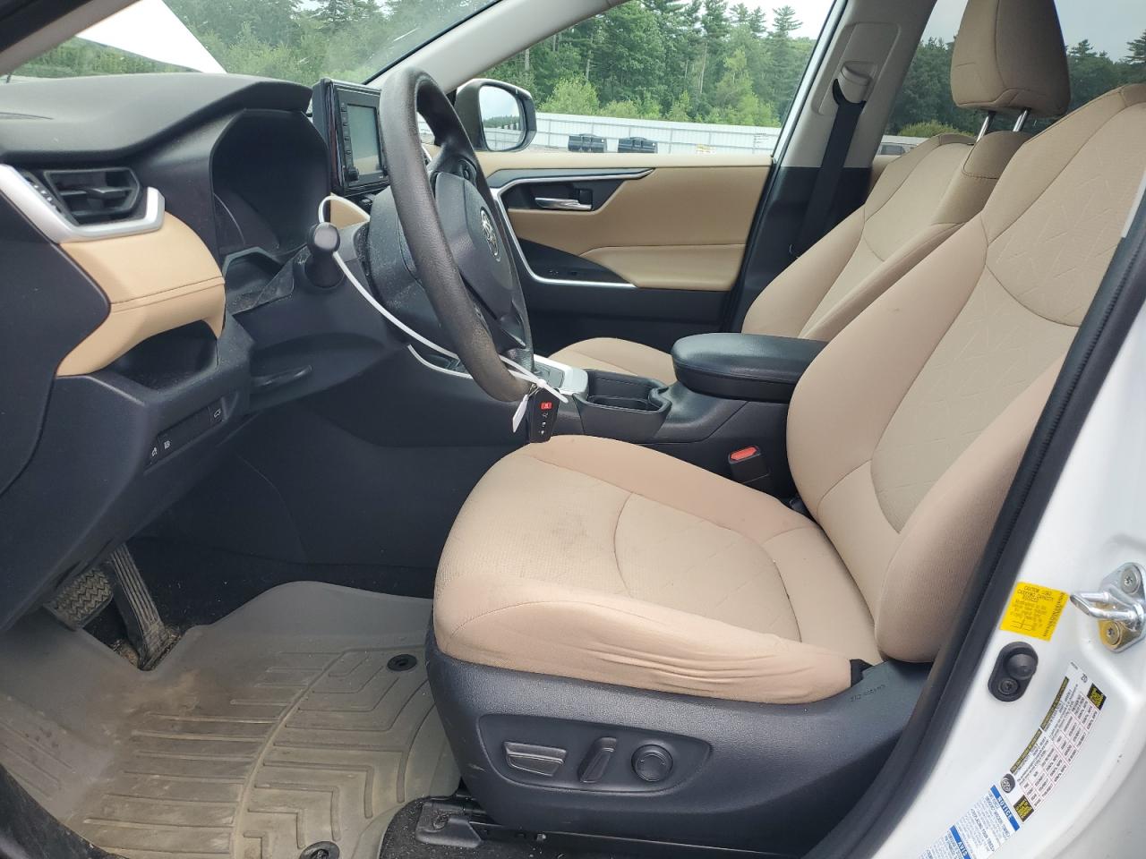 2020 Toyota Rav4 Xle VIN: 2T3P1RFV5LW086392 Lot: 64812135