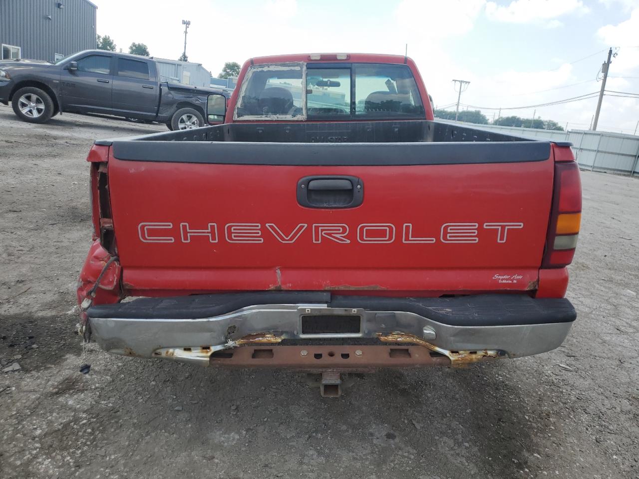 2000 Chevrolet Silverado K1500 VIN: 1GCEK14W2YE218542 Lot: 64623235