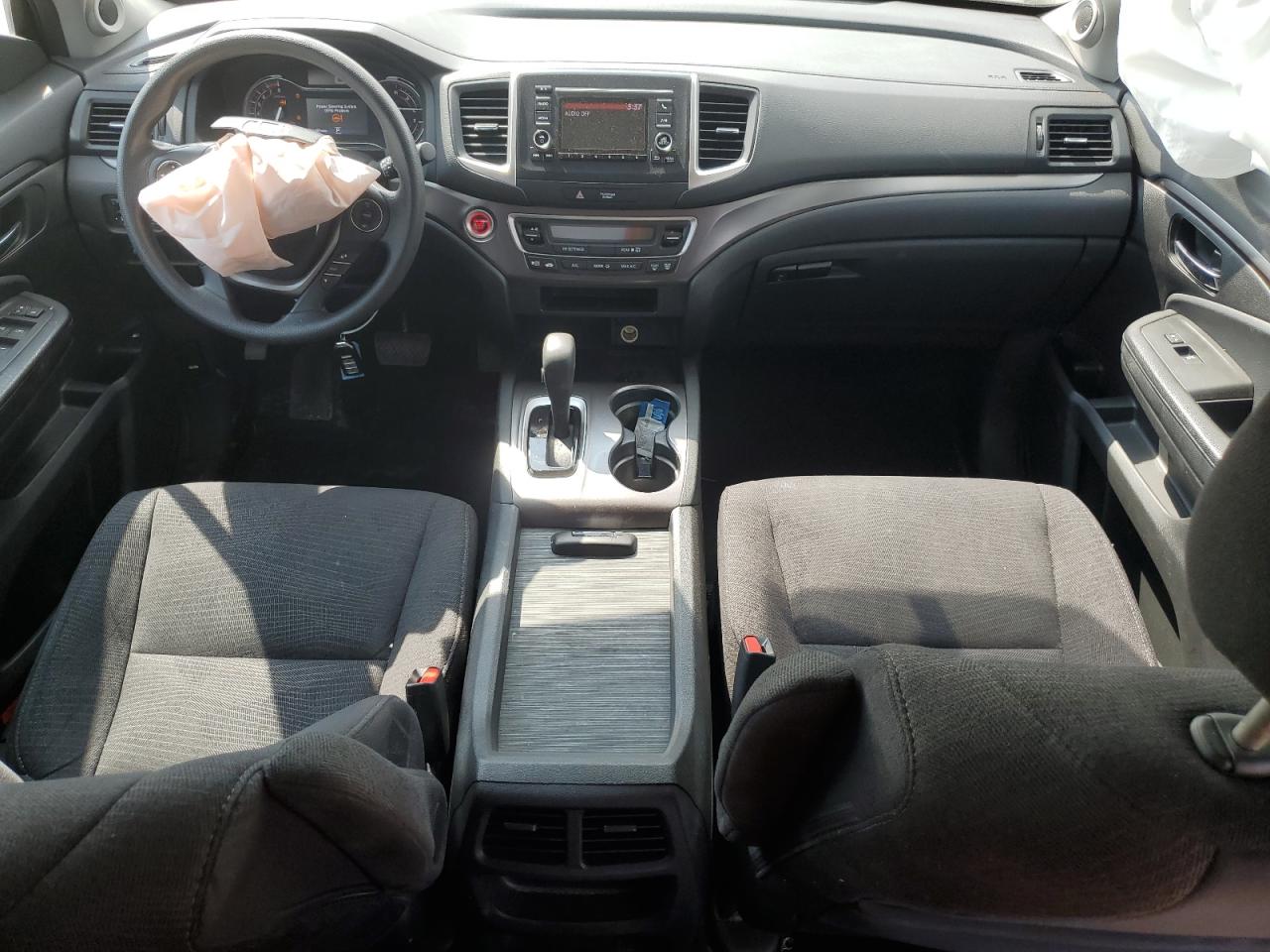 2018 Honda Pilot Lx VIN: 5FNYF6H12JB046627 Lot: 65638735