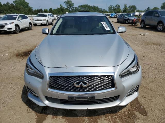  INFINITI Q50 2015 Серебристый