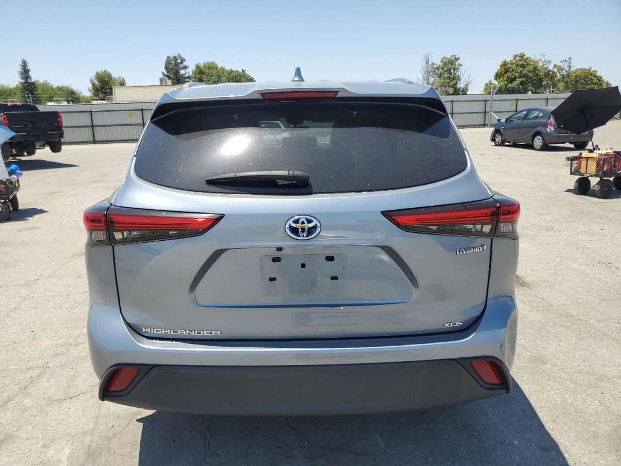 2021 Toyota Highlander Hybrid Xle VIN: 5TDHBRCH8MS033592 Lot: 64853725