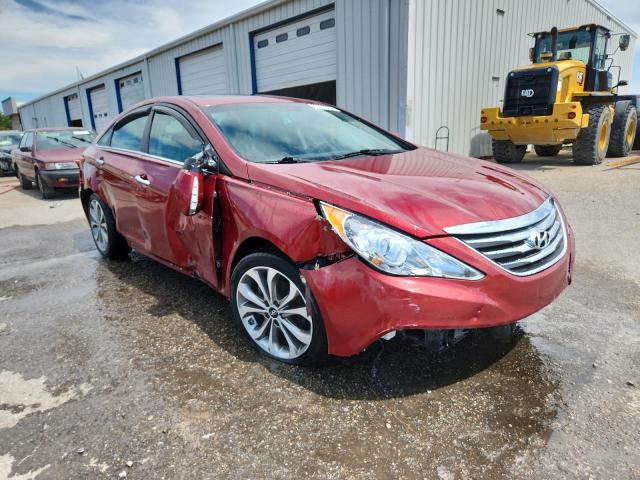  HYUNDAI SONATA 2014 Czerwony