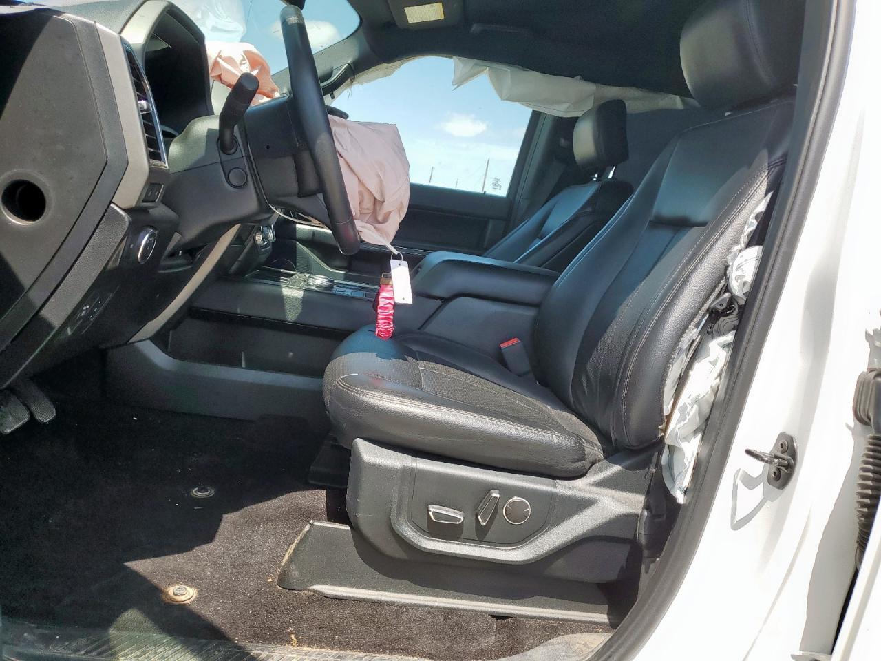2019 Ford Expedition Xlt VIN: 1FMJU1HT7KEA81593 Lot: 64177335
