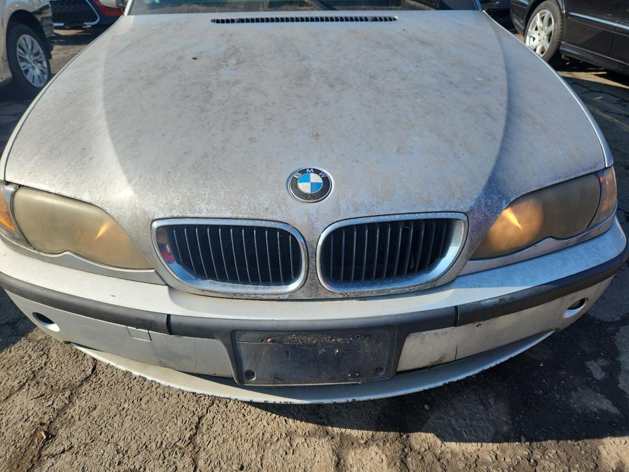 2004 BMW 325 Xi VIN: WBAEU33494PR12128 Lot: 65075705