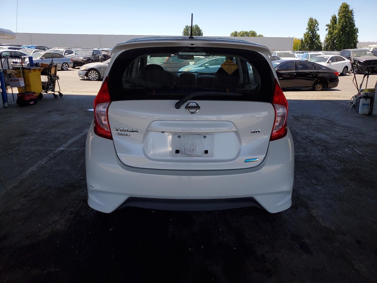 2015 Nissan Versa Note S VIN: 3N1CE2CP7FL435521 Lot: 64794875