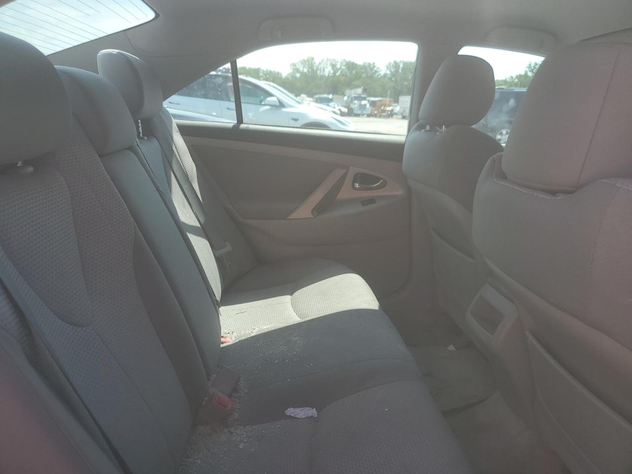 2010 Toyota Camry Base VIN: 4T1BF3EKXAU023147 Lot: 64819575