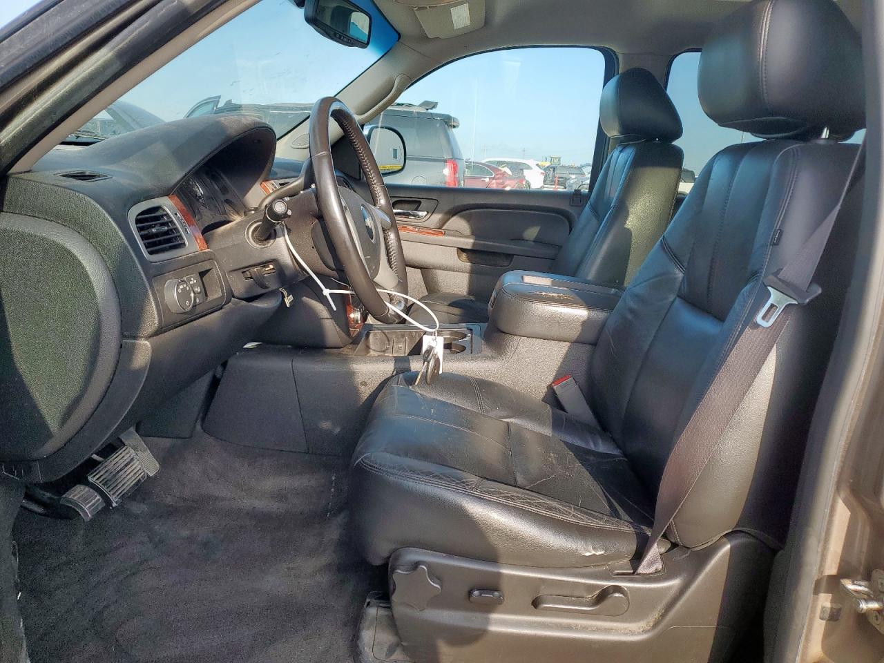 2012 Chevrolet Suburban C1500 Lt VIN: 1GNSCJE0XCR153183 Lot: 63841465