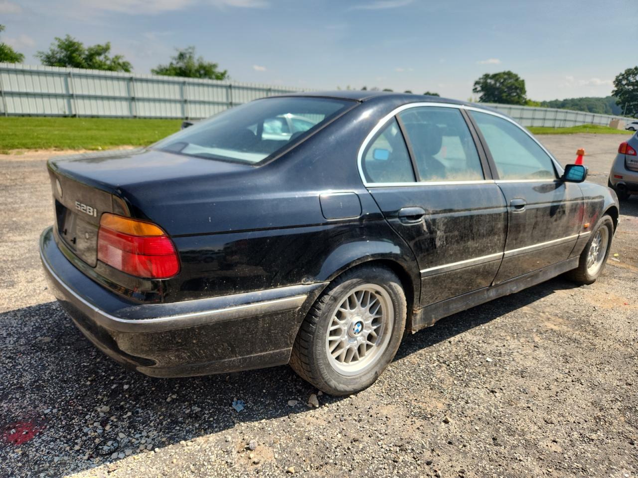 2000 BMW 528 I Automatic VIN: WBADM6346YGU19865 Lot: 64901825