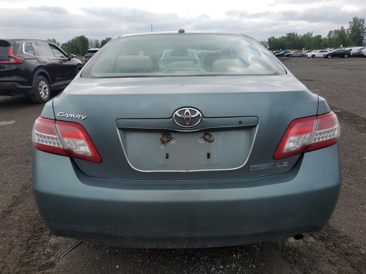 2011 Toyota Camry Base VIN: 4T1BF3EK3BU695049 Lot: 63842545