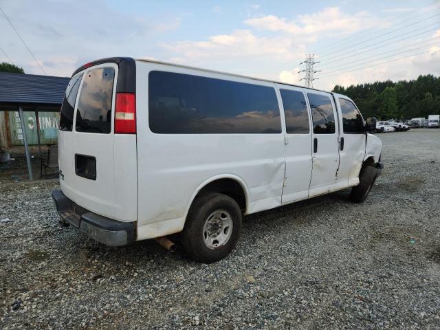  CHEVROLET EXPRESS 2015 Biały