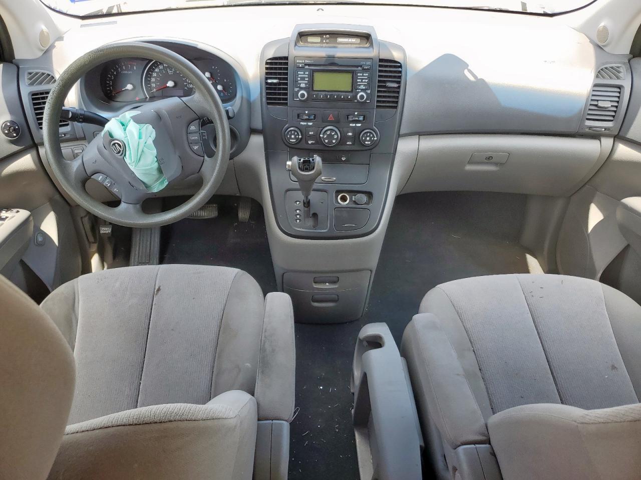 2011 Kia Sedona Lx VIN: KNDMG4C70B6365100 Lot: 63836195