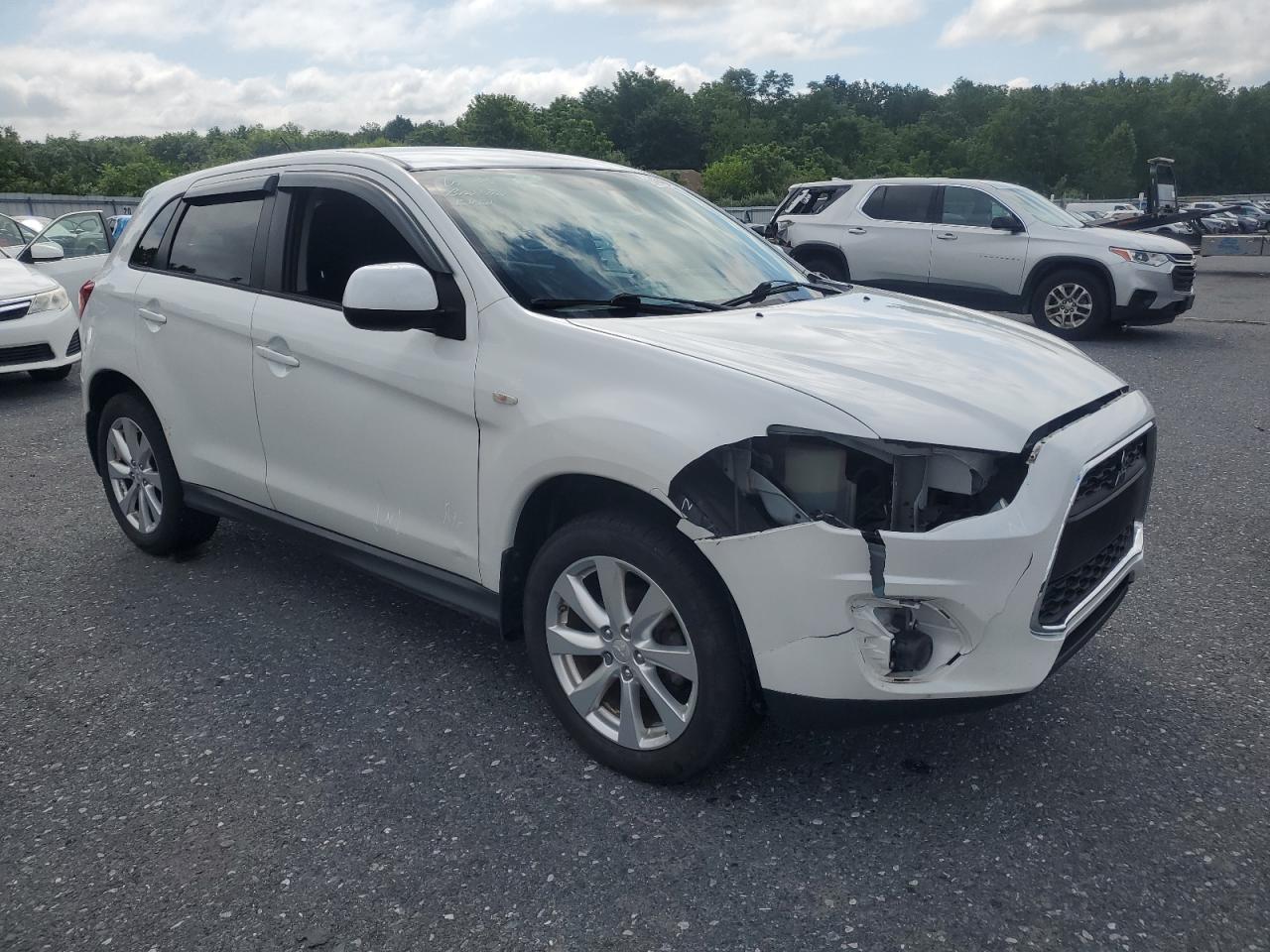 2015 Mitsubishi Outlander Sport Es VIN: 4A4AR3AW1FE044074 Lot: 64640175