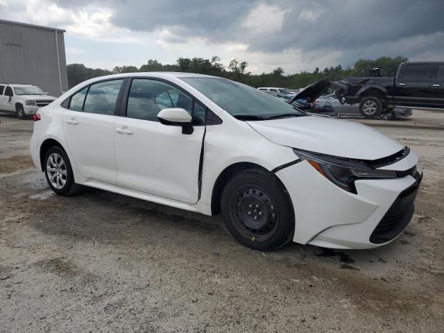  TOYOTA COROLLA 2024 Biały