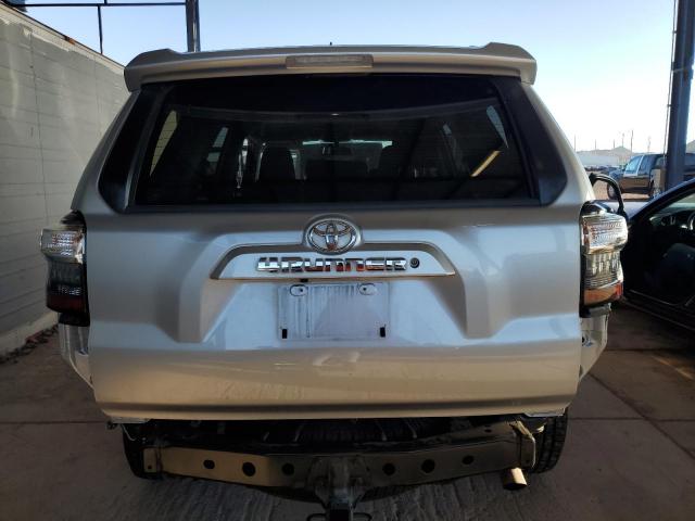  TOYOTA 4RUNNER 2018 Srebrny