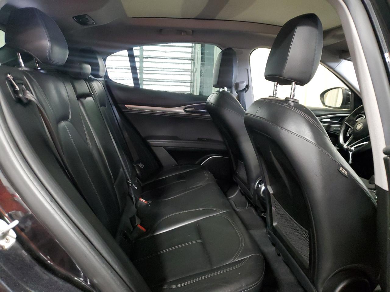 zasfakpn3j7b66470 ZASFAKPN3J7B66470 2018 Alfa Romeo Stelvio Sport