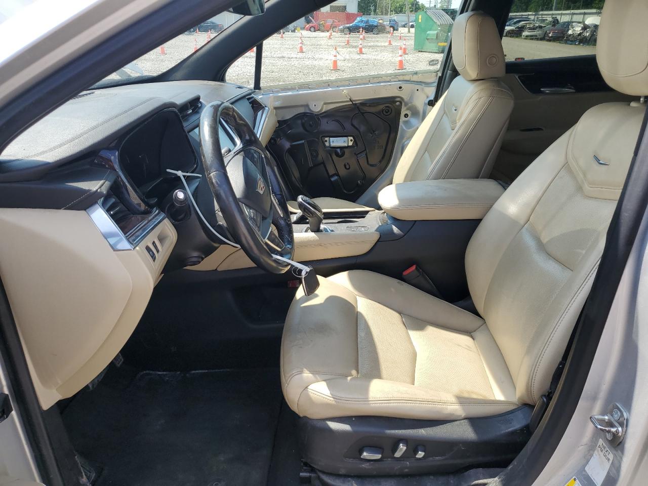 2018 Cadillac Xt5 Premium Luxury VIN: 1GYKNERS1JZ245389 Lot: 64373415