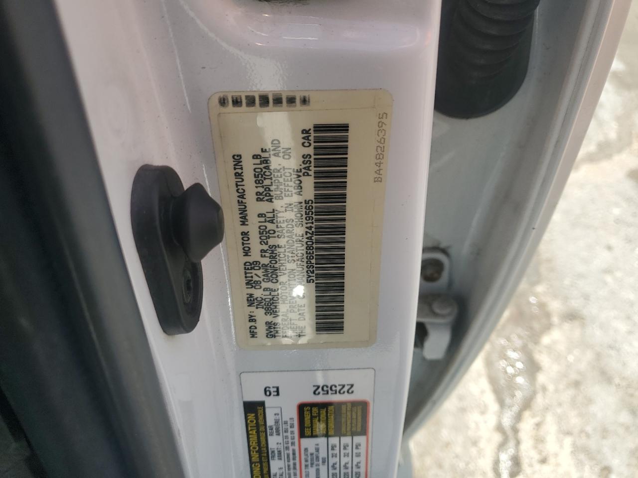 2010 Pontiac Vibe VIN: 5Y2SP6E80AZ419565 Lot: 63961765