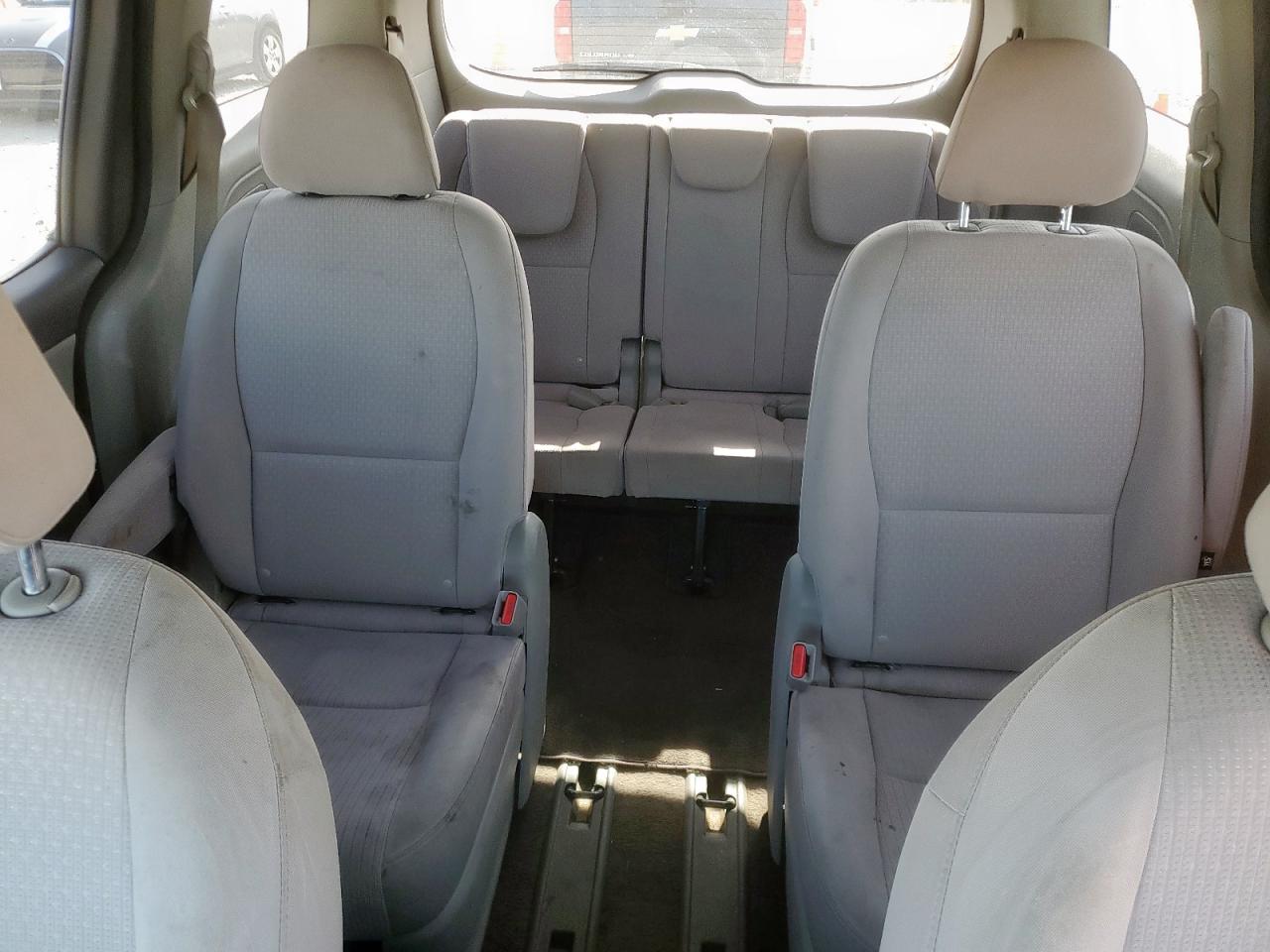 2016 Kia Sedona Lx VIN: KNDMB5C15G6136659 Lot: 63961095