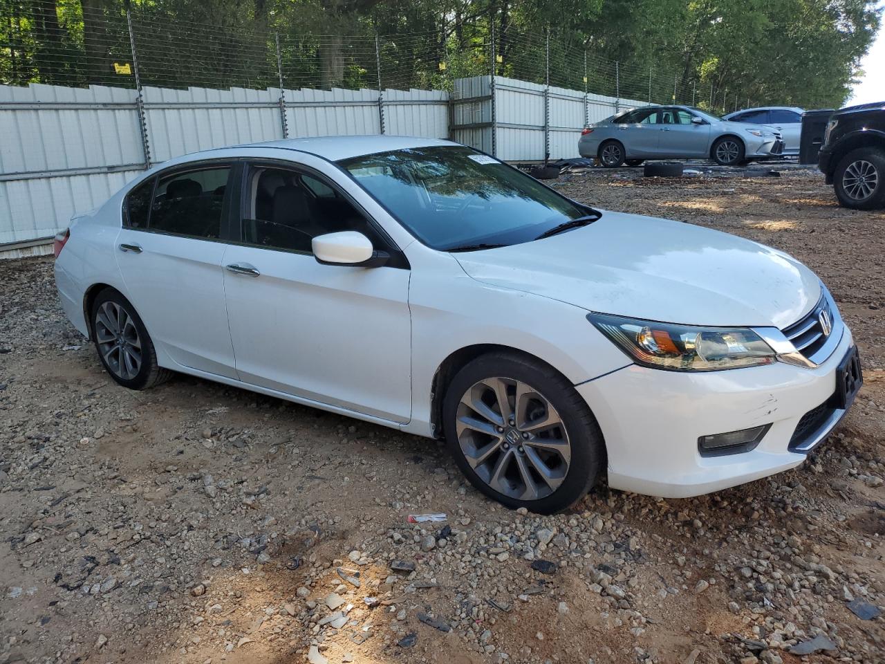 2015 Honda Accord Sport VIN: 1HGCR2F52FA271907 Lot: 65200175