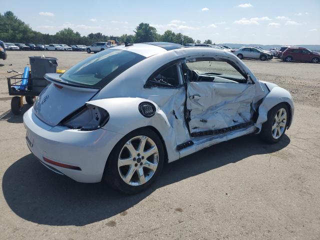  VOLKSWAGEN BEETLE 2018 Srebrny