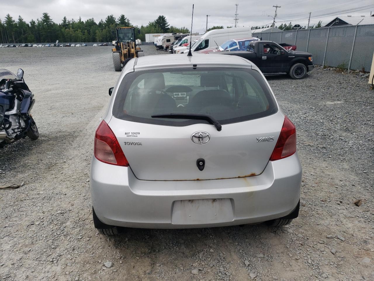2008 Toyota Yaris VIN: JTDKT923X85152992 Lot: 65317605