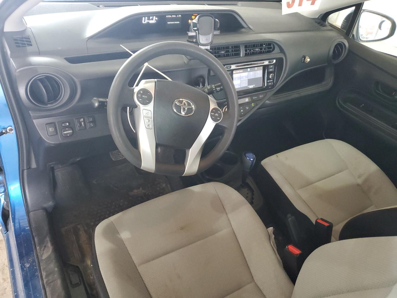 2017 Toyota Prius C VIN: JTDKDTB31H1592875 Lot: 64930425