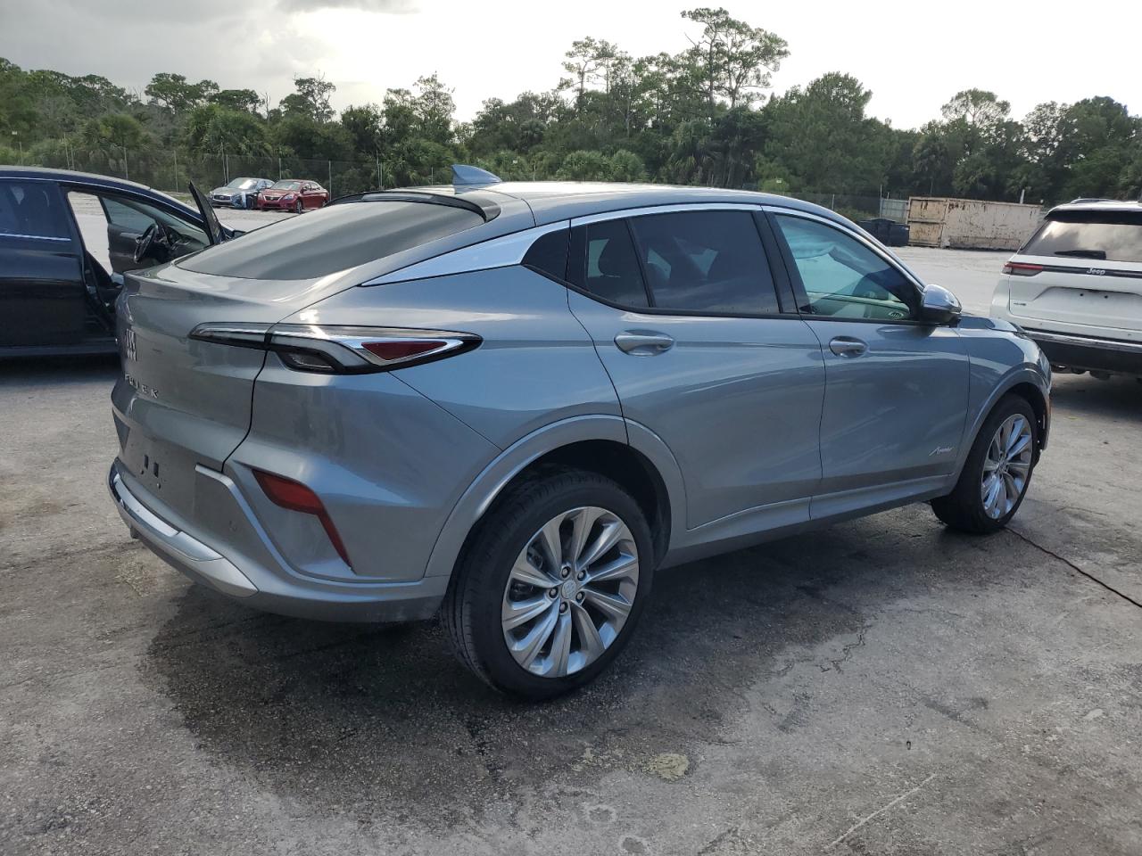 2025 Buick Envista Avenir grey null gas KL47LCEP6SB066485 photo #4