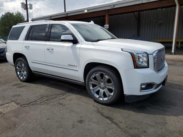 Паркетники GMC YUKON 2016 Білий