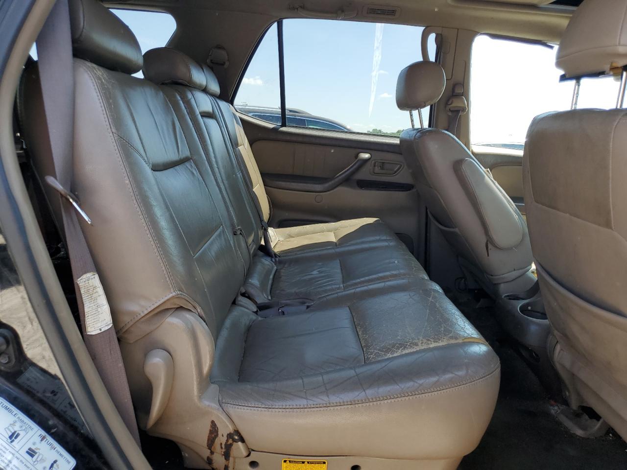 2002 Toyota Sequoia Limited VIN: 5TDBT48A32S110156 Lot: 62830495