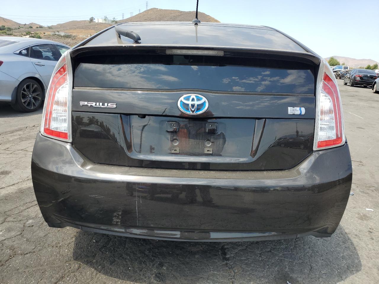 2015 Toyota Prius VIN: JTDKN3DU1F1996758 Lot: 65191675